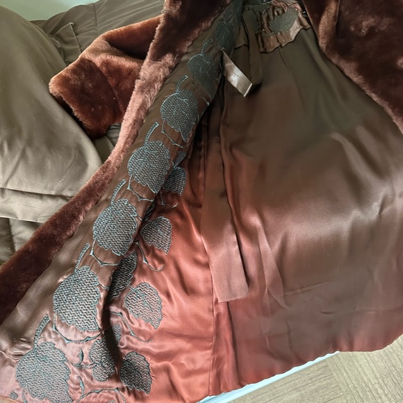 VINTAGE 1950 MOUTON COAT - Picture 6 of 6